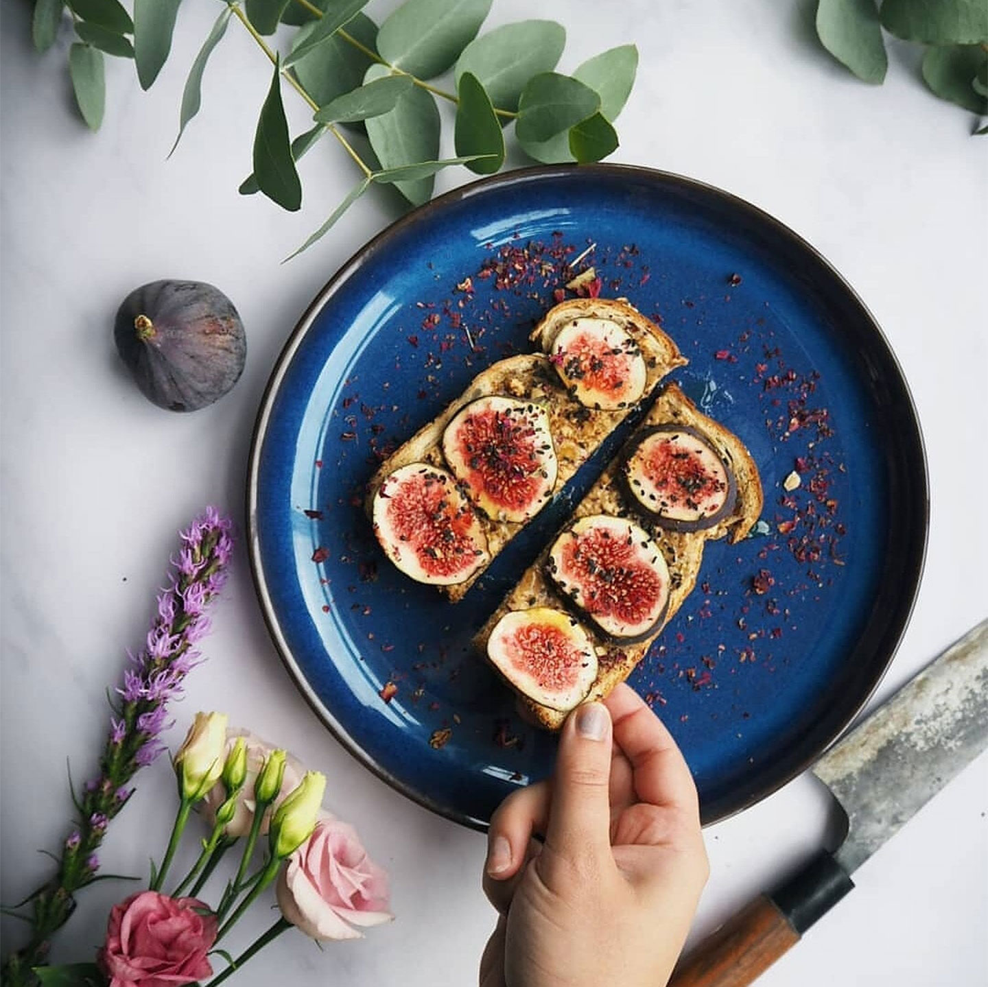 Imperial Blue Coupe Medium Plates - Set Of 4