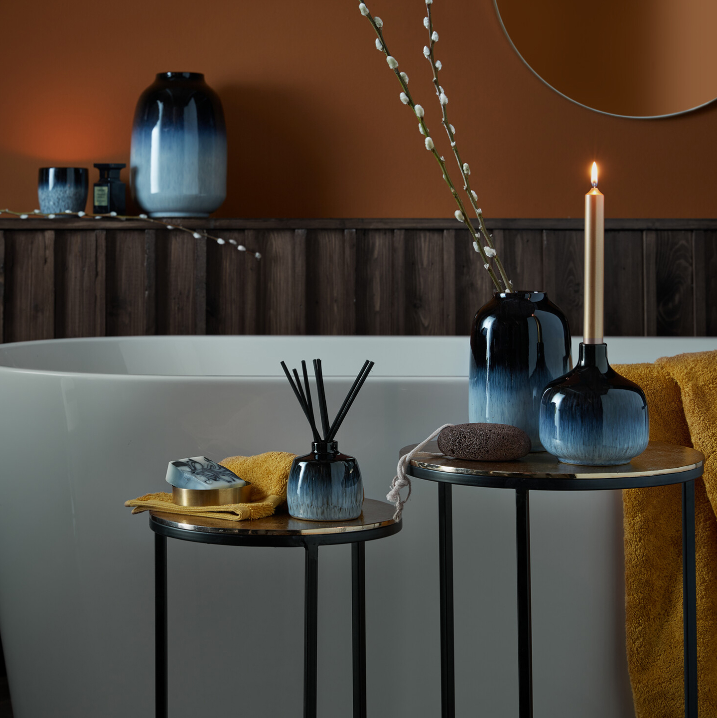 Halo Small Square Vase