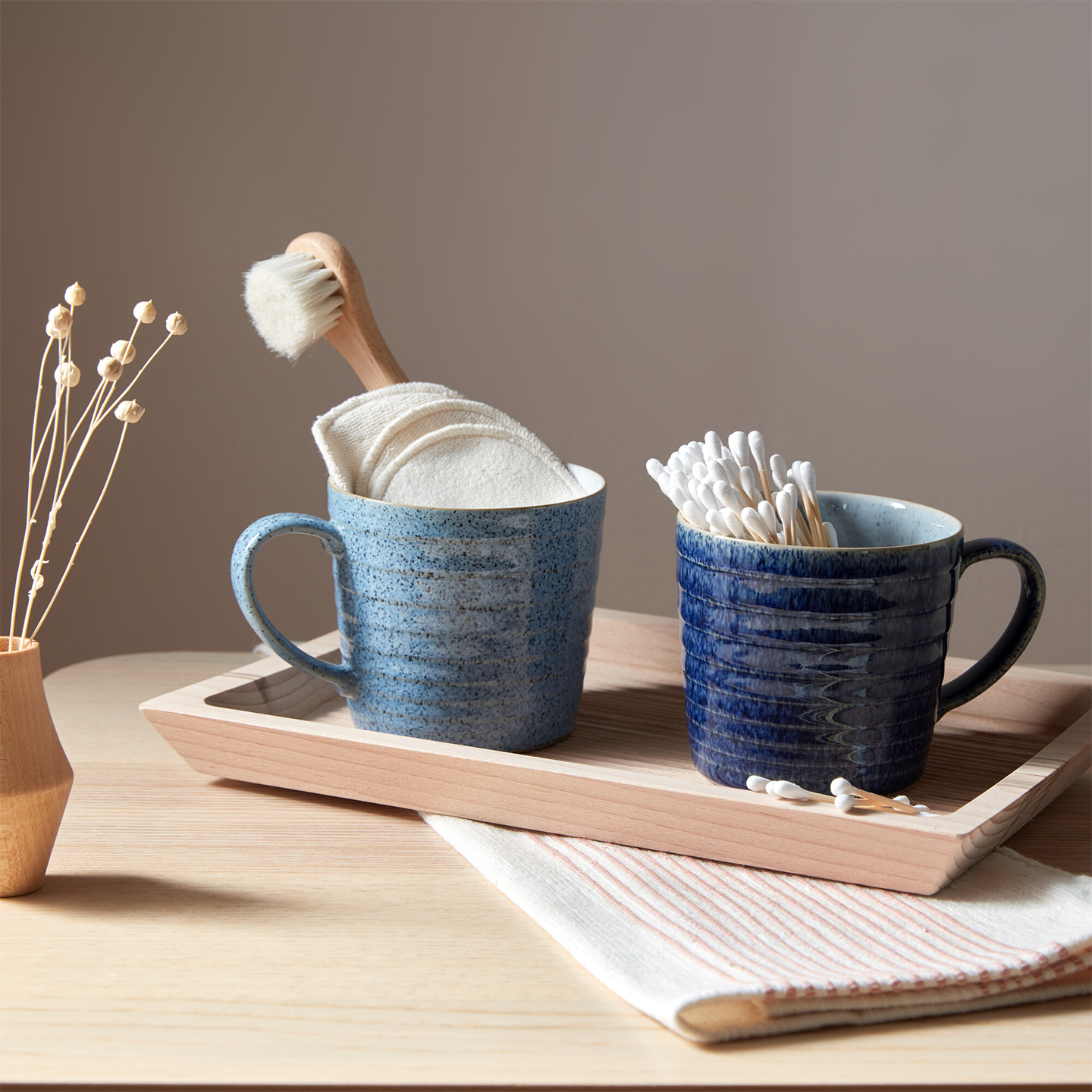 Studio Blue 16 Piece Dinner Set