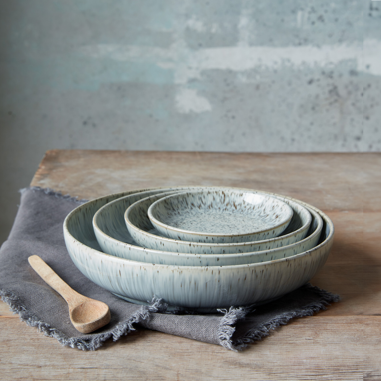 Nesting Bowls