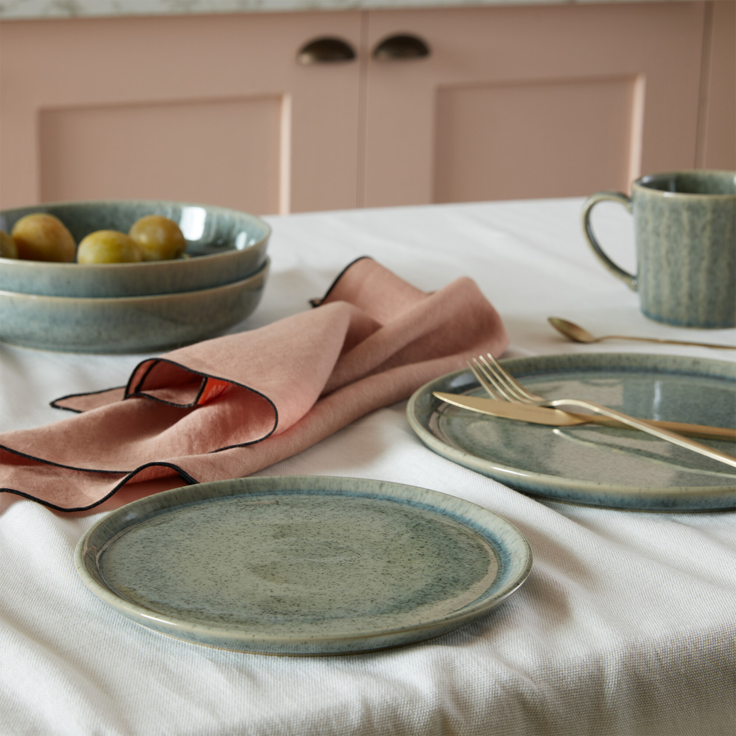 Dapple Dark Green Dinner Plate