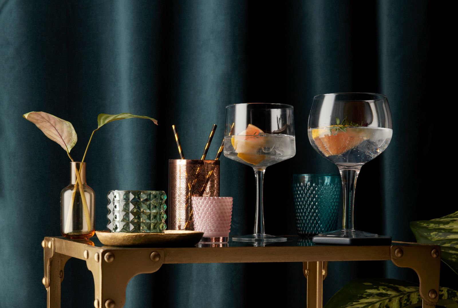 https://www.denbypottery.com/file/v4687010306314405748/general/Gold%20bar%20cart%20with%20gin%20glasses%20and%20candles.jpg